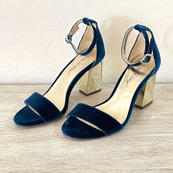 Lilly Pulitzer Sandals Heels Amber Lynn 6 Blue Teal Velvet Gold Heel - Picture 1 of 12